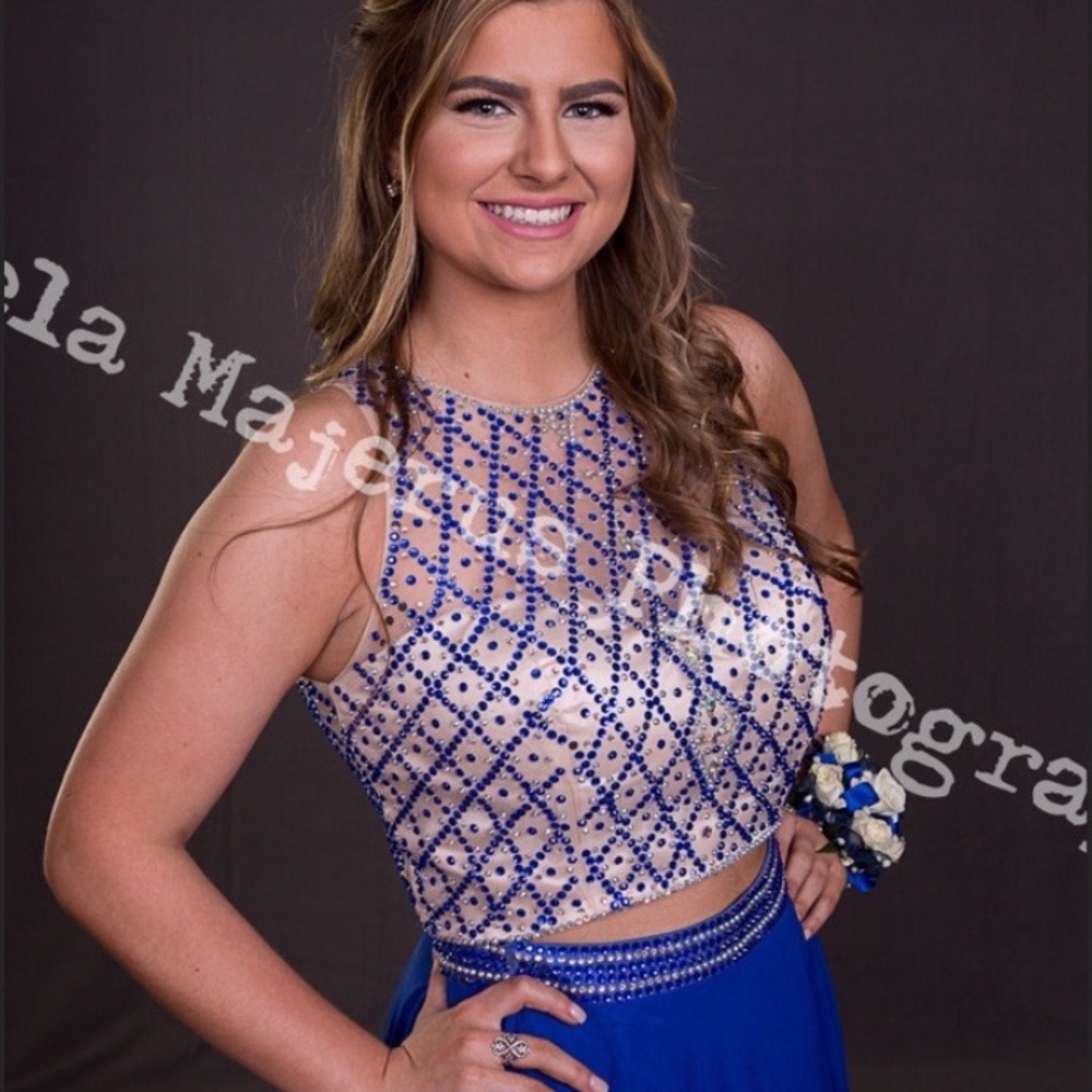 Dave & Johnny prom dress!